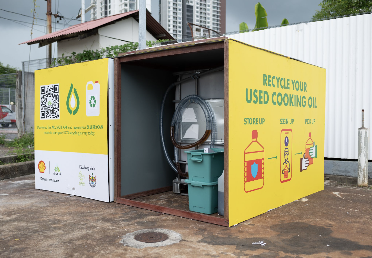 Recycling Used Cooking Oil Collection Points Think City   Arus Oil Recycling Cooking Oil 1 